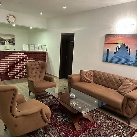 Dar Salwa Jablanicko Jezero Motel