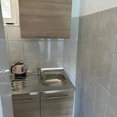 Dar Salwa Jablanicko Jezero Motel
